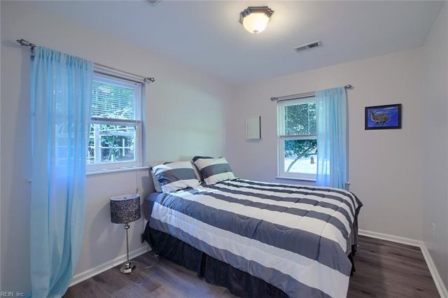 764 Lovers LN, Mathews, VA 23109
