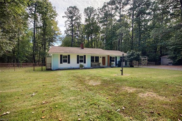 764 Lovers LN, Mathews, VA 23109