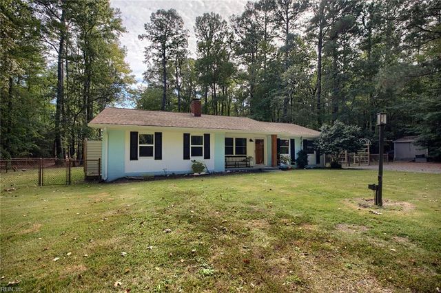 764 Lovers LN, Mathews, VA 23109