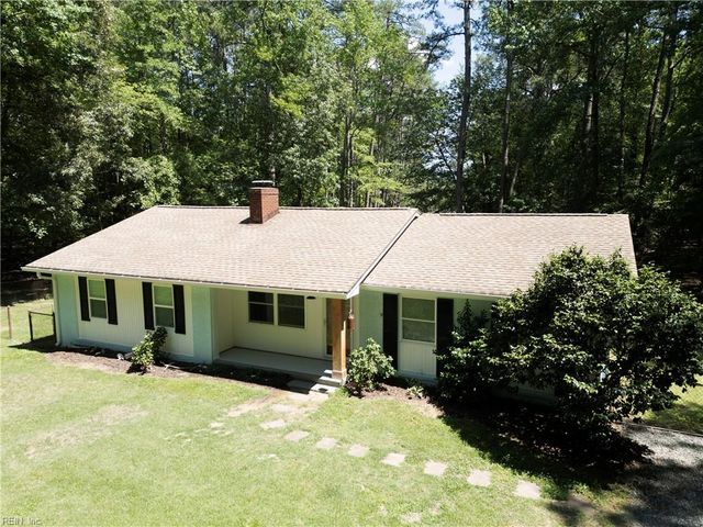 764 Lovers LN, Mathews, VA 23109