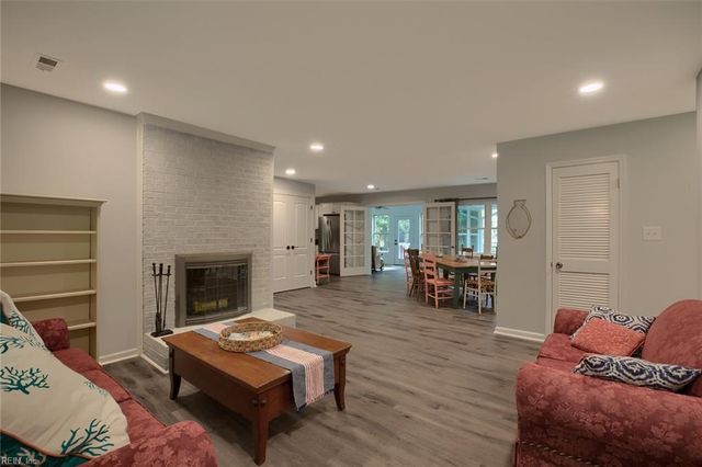 764 Lovers LN, Mathews, VA 23109