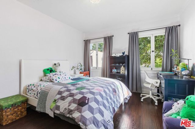 1248 N Everett Street, Glendale, CA 91207