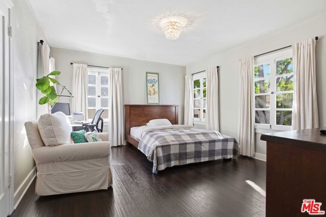 1248 N Everett Street, Glendale, CA 91207