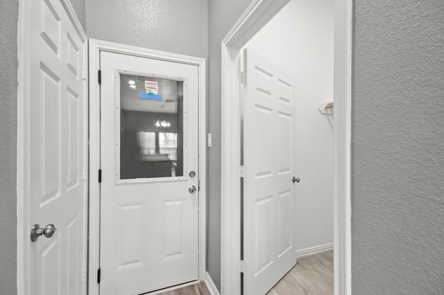 535 Corydon Drive, Houston, TX 77336