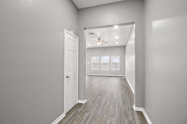 535 Corydon Drive, Houston, TX 77336