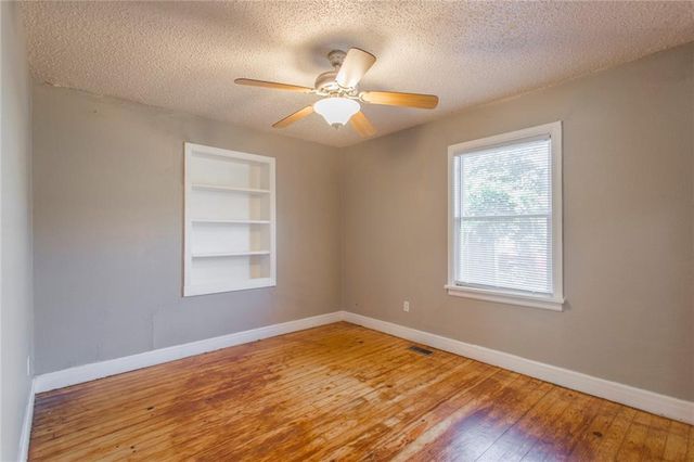 556 SW 52nd Street, Oklahoma City, OK 73109