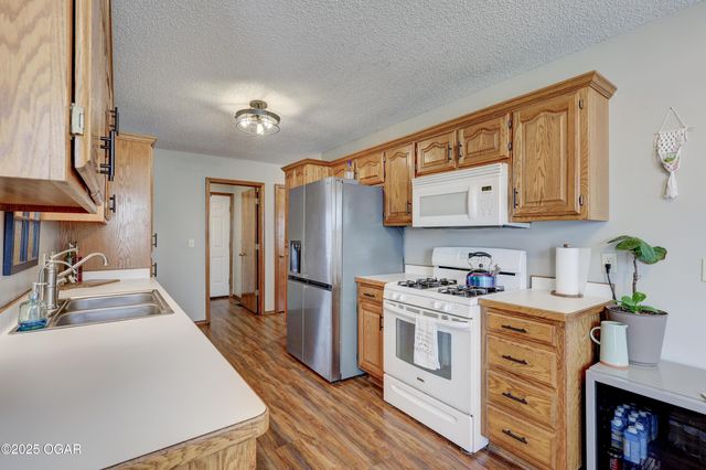 1019 Wilson Street, Webb City, MO 64870