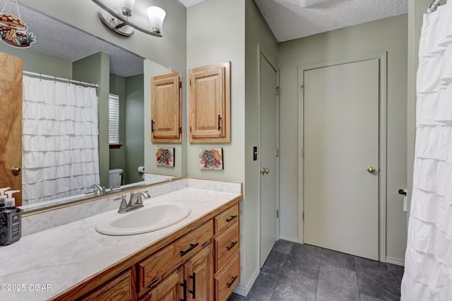 1019 Wilson Street, Webb City, MO 64870