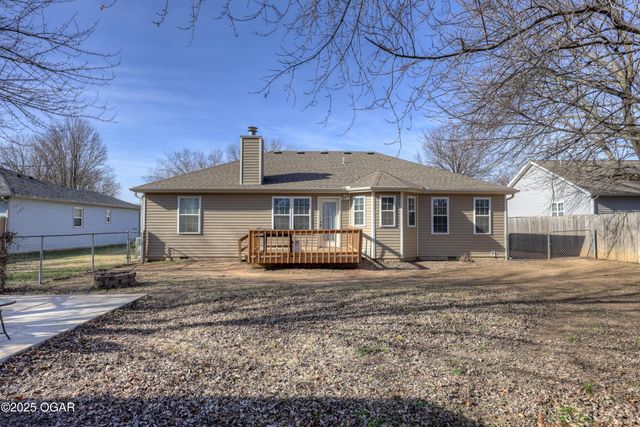 1019 Wilson Street, Webb City, MO 64870