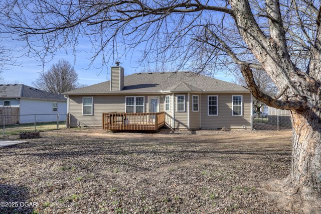 1019 Wilson Street, Webb City, MO 64870