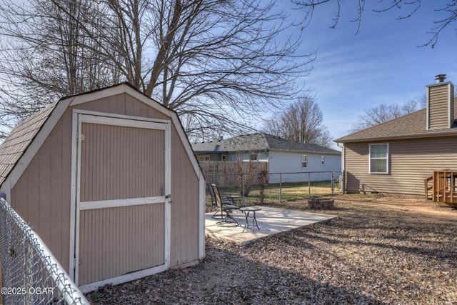 1019 Wilson Street, Webb City, MO 64870