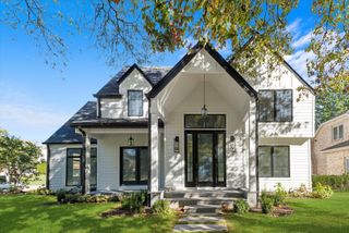 5603 S Garfield Street, Hinsdale, IL 60521