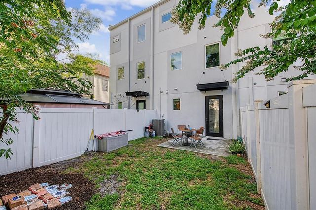 1527 N MORGAN STREET, Tampa, FL 33602