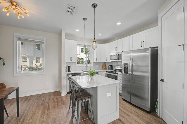1527 N MORGAN STREET, Tampa, FL 33602