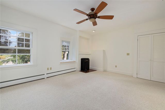 107 Old Beach Road 2, Newport, RI 02840