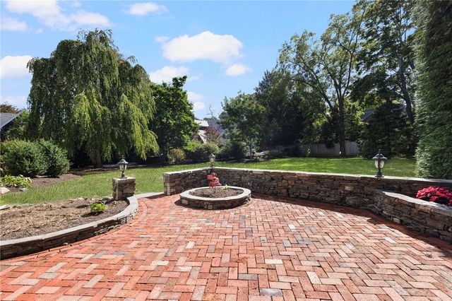 107 Old Beach Road 2, Newport, RI 02840