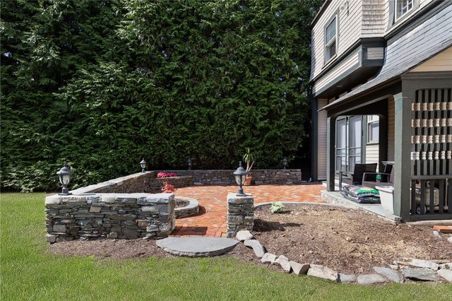 107 Old Beach Road 2, Newport, RI 02840