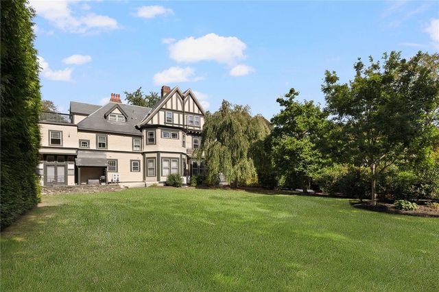 107 Old Beach Road 2, Newport, RI 02840