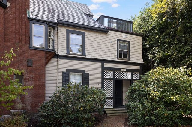 107 Old Beach Road 2, Newport, RI 02840