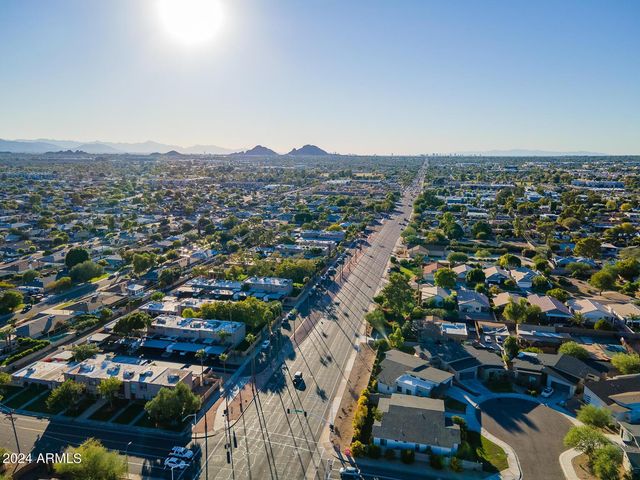 8357 E Thomas Road, Scottsdale, AZ 85251