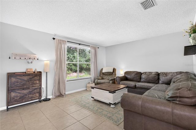 30832 RIDGEVIEW AVENUE, Mount Plymouth, FL 32776