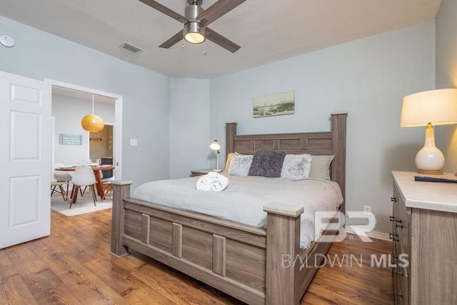 5781 W State Highway 180 4010, Gulf Shores, AL 36542