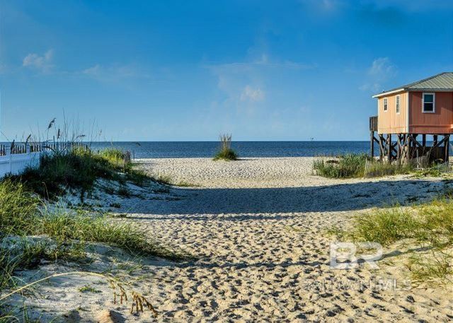 5781 W State Highway 180 4010, Gulf Shores, AL 36542