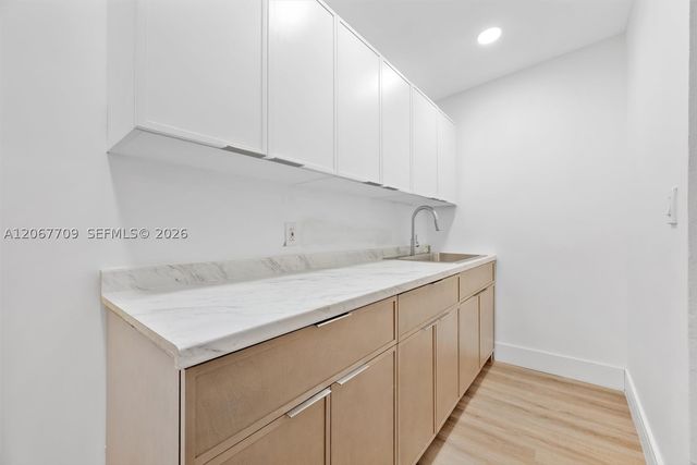 1521 NW 33rd St, Miami, FL 33142