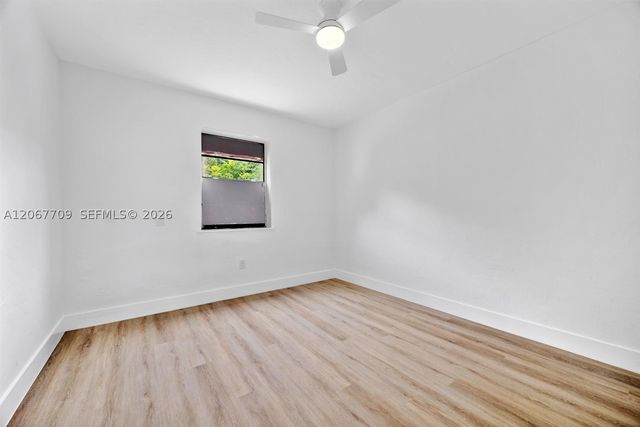1521 NW 33rd St, Miami, FL 33142