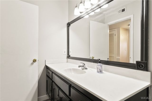 1813 Hackberry 6, Tuscaloosa, AL 35401