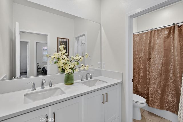 12113 Summer Ln, Whittier, CA 90602