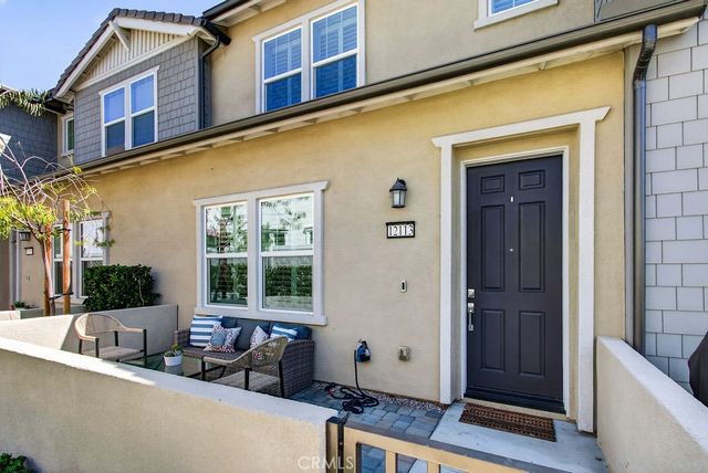 12113 Summer Ln, Whittier, CA 90602