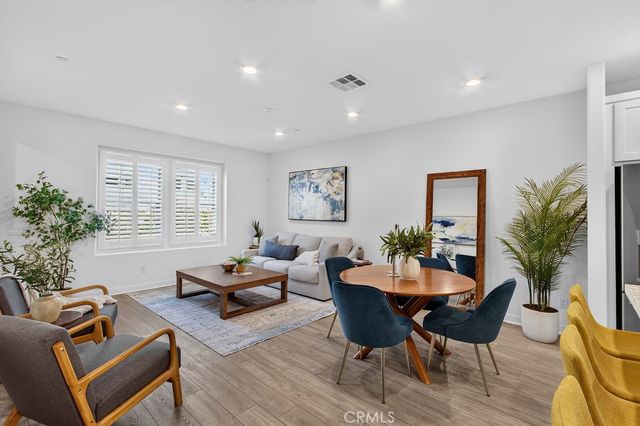 12113 Summer Ln, Whittier, CA 90602