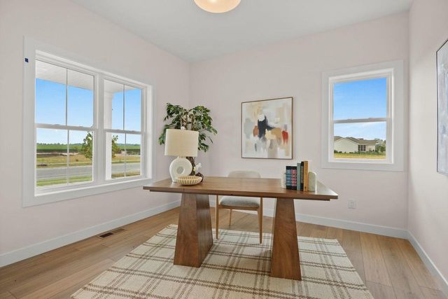 1421 Stonehaven Drive, Sun Prairie, WI 53590