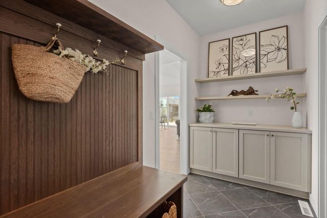 1421 Stonehaven Drive, Sun Prairie, WI 53590