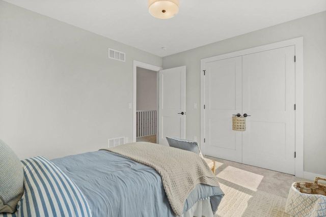 1421 Stonehaven Drive, Sun Prairie, WI 53590