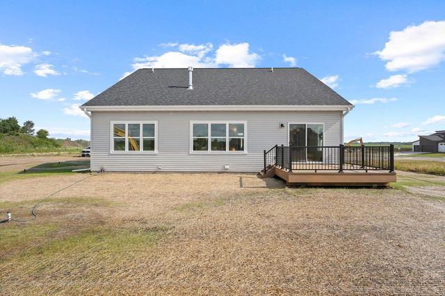 1421 Stonehaven Drive, Sun Prairie, WI 53590