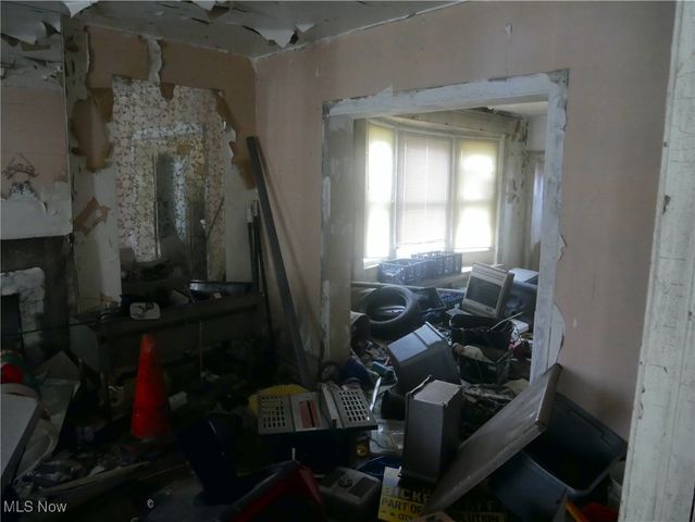 246 S 8th Street, Steubenville, OH 43952