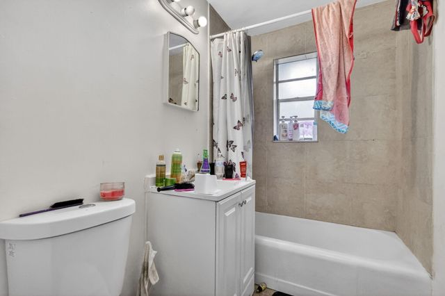 807 14th Street, West Palm Beach, FL 33401