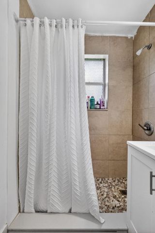 807 14th Street, West Palm Beach, FL 33401