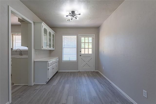 1934 Wilmington Court, Norman, OK 73071