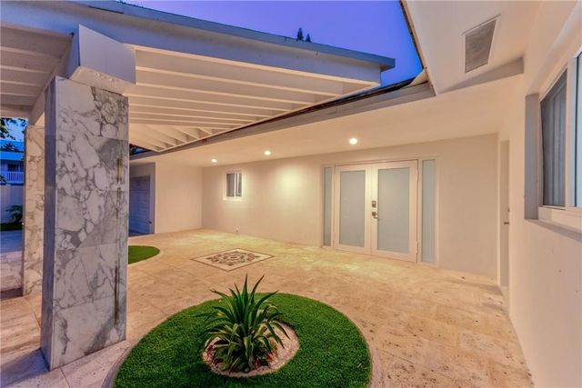 1800 SE Admirals Way, Fort Lauderdale, FL 33316