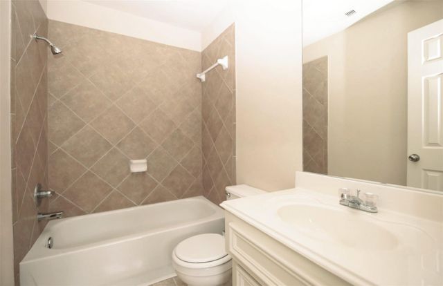 16502 Pentonshire, Houston, TX 77090