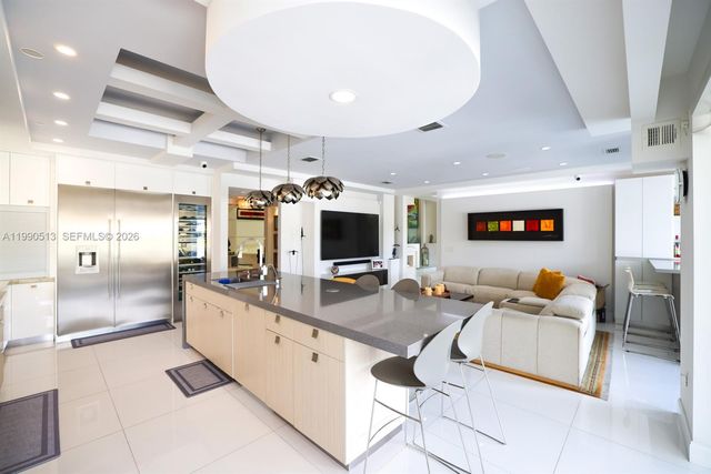 11143 NW 72nd Ter, Doral, FL 33178