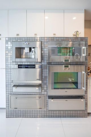 11143 NW 72nd Ter, Doral, FL 33178