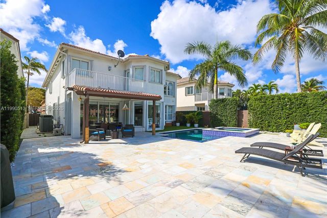 11143 NW 72nd Ter, Doral, FL 33178