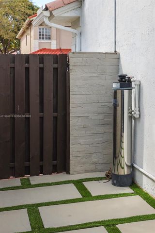 11143 NW 72nd Ter, Doral, FL 33178