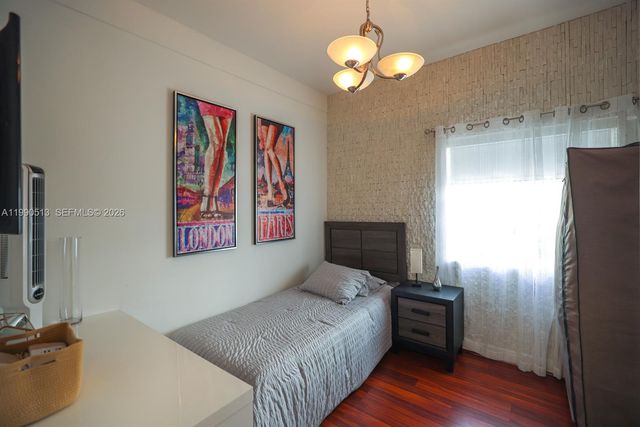 11143 NW 72nd Ter, Doral, FL 33178