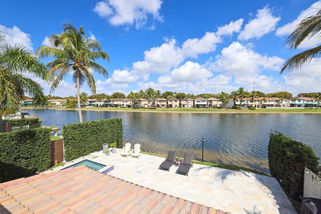 11143 NW 72nd Ter, Doral, FL 33178