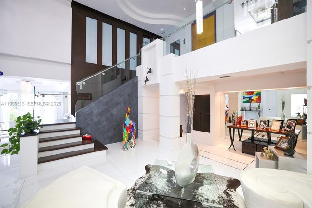 11143 NW 72nd Ter, Doral, FL 33178